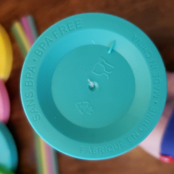 David's Tea Bag and Cups - Picture 4 of 11